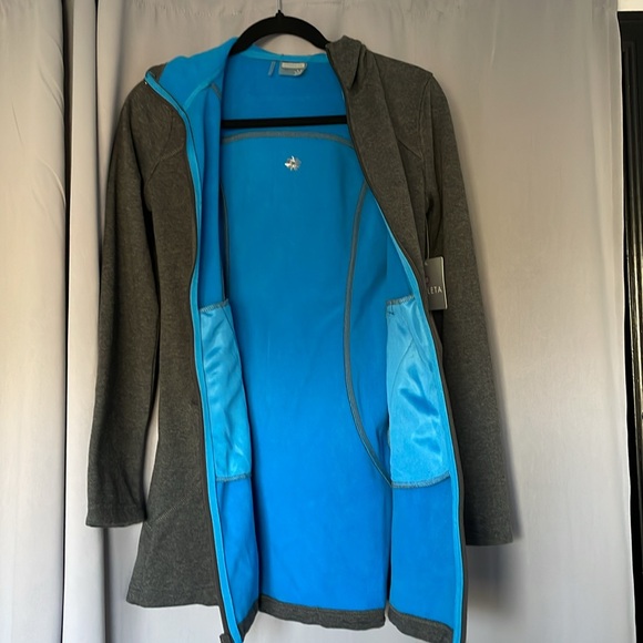 Athleta Swara fleece long jacket with hoodie. new with tags. - Picture 3 of 4